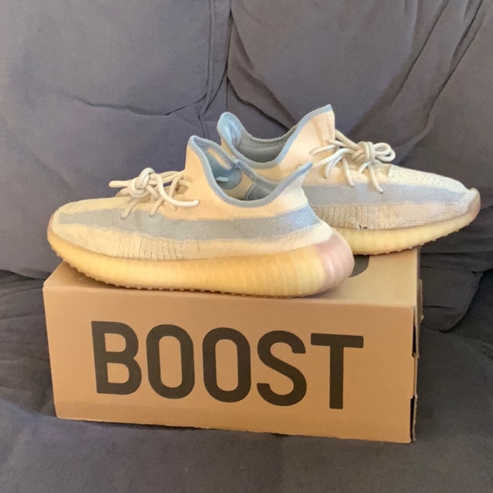 Used Adidas Yeezy boost 350 v2 Linen(purchased from GOAT app)